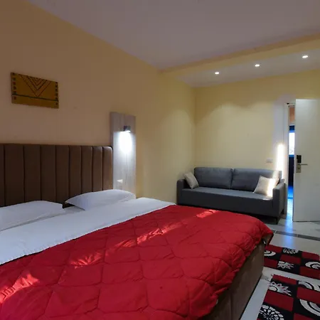 Restorant Halal Il Tramonto. Hotel 4*