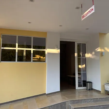 Restorant Halal Il Tramonto. Vorë