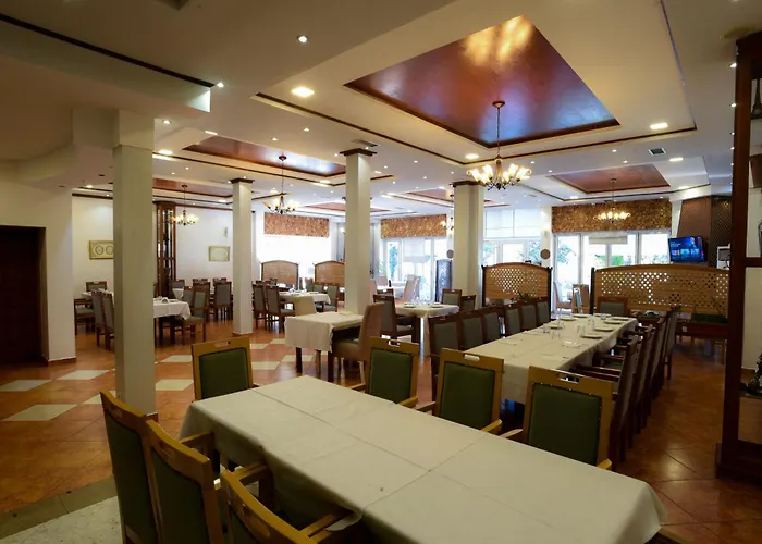 Hotel Restorant Halal Il Tramonto. 4*