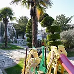 Restorant Halal Il Tramonto. Ξενοδοχείο 4*
