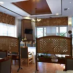 Restorant Halal Il Tramonto. 4* Vorë