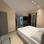 Restorant Halal Il Tramonto. 4* Vorë