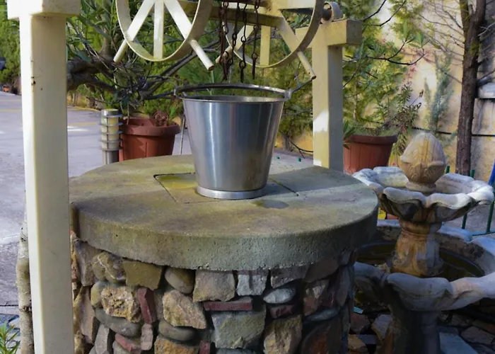 Restorant Halal Il Tramonto. 酒店 Vorë